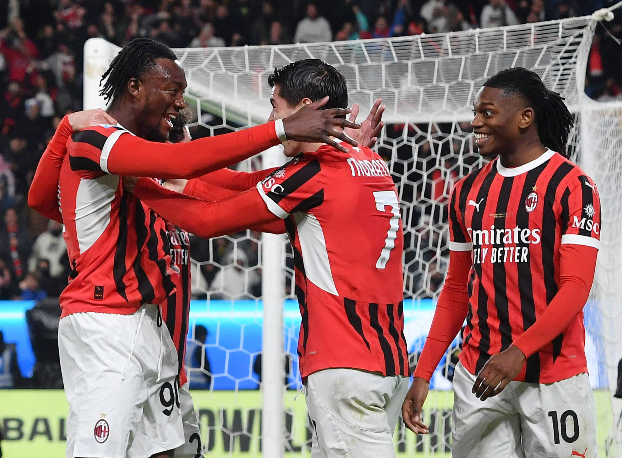 国际比赛日突围战来临，国际米兰围绕意大利杯伤情更新，悬念犹存，数据趋势出现新变化的简单介绍-九游娱乐app