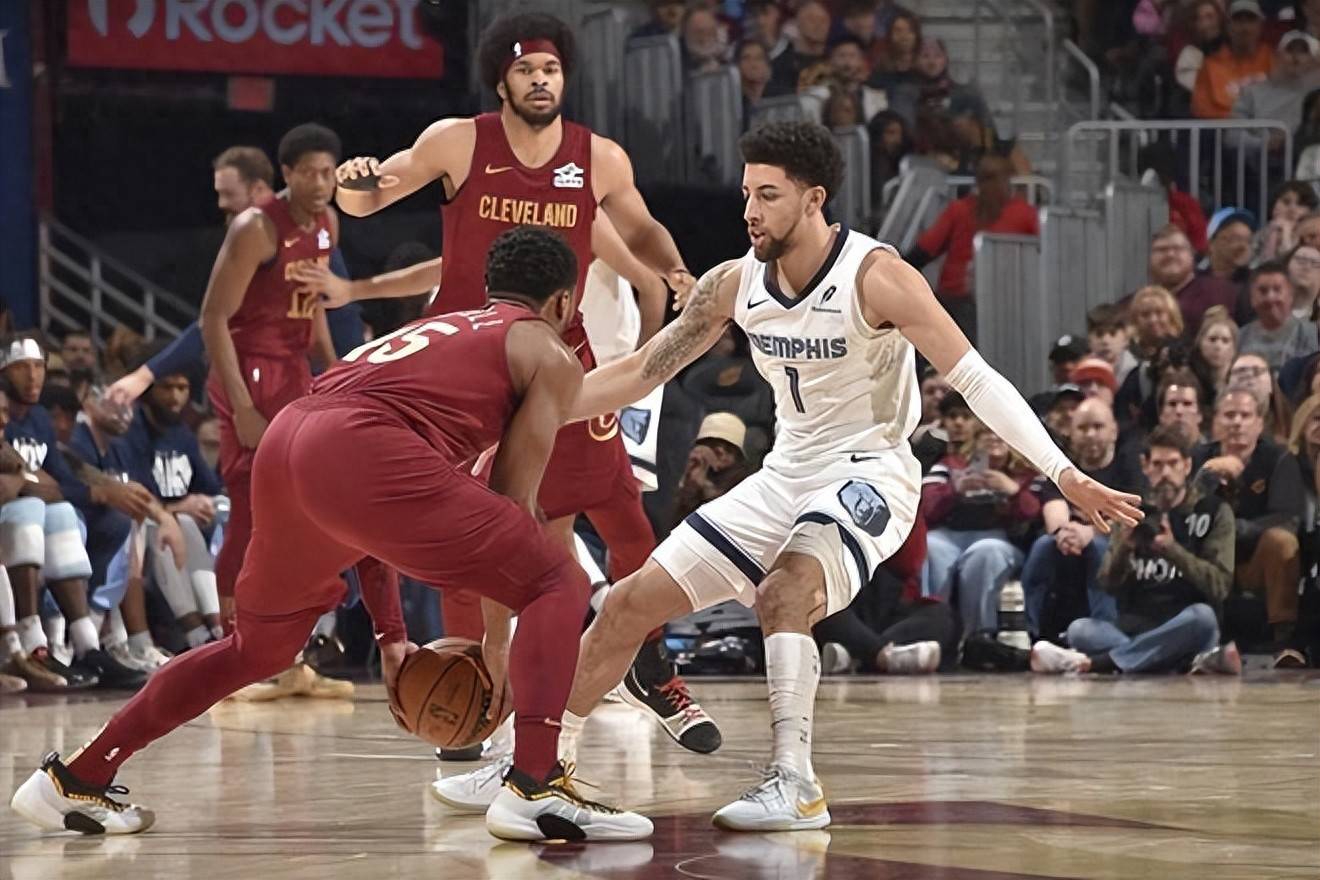 集结日NBA总决赛焦点战；孟菲斯灰熊临场应变；球迷炸锅；心理建设被强调(藤原未央最新消息)-九游下载官网