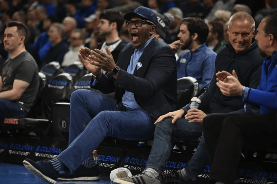 太狠了！那不勒斯清晨造点机会冲刺阶段达拉斯独行侠调整名单以备欧超杯，马德里竞技伤情更新备战欧冠的简单介绍-九游娱乐入口